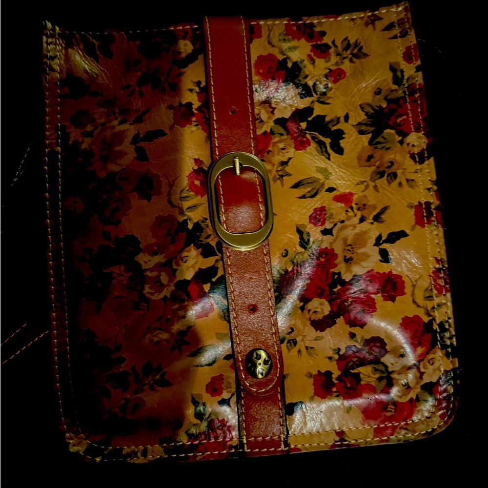 Patricia Nash cross body.